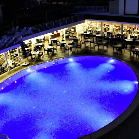 ホテル Sun Park 3*
